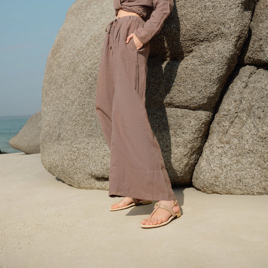 Sandals - "Holiday Stars" Rhinestone-Embellished Flat Flip-Flops EDU16