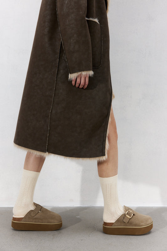 Sandals - Suede Leather Closed Toe Chunky Sole Mules Sandals EN312