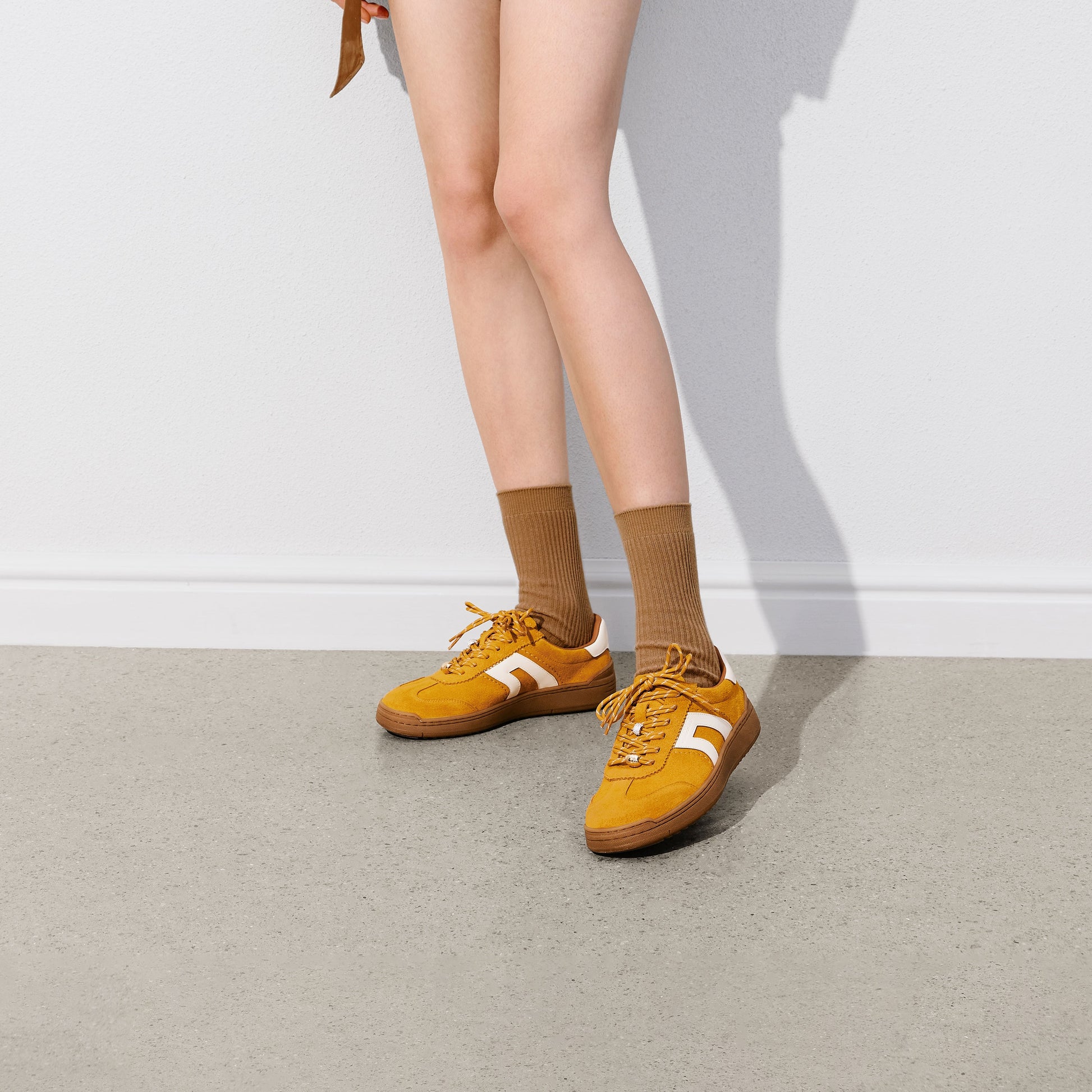 STACCATO Y2855AM6 - MODEL VIEW 3 - ORIGINAL