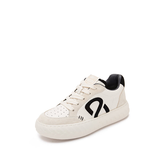 Sneakers - Contrast Brand Symbol Chunky Sole Leather Sneaker