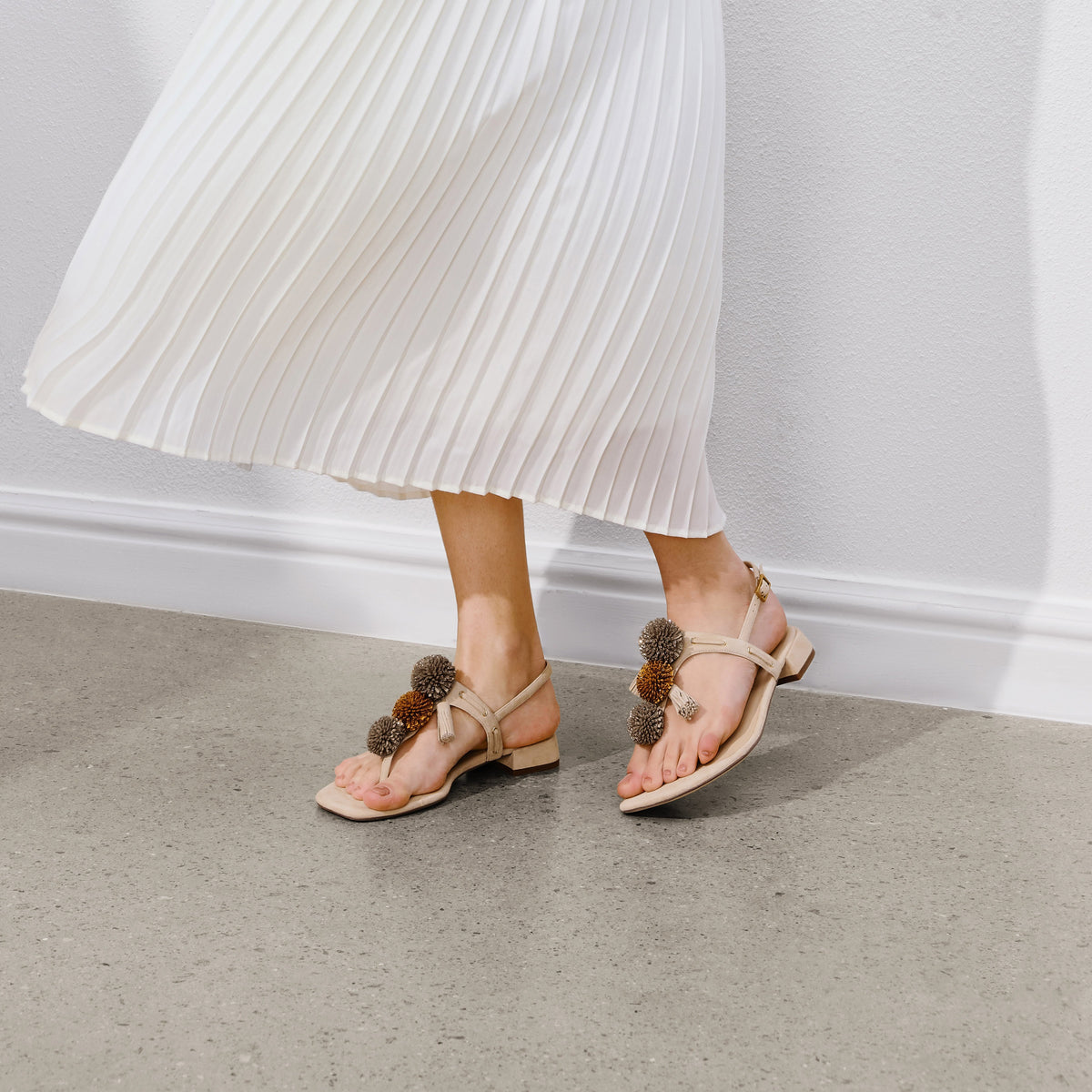 STACCATO toe-post sandals on model, view 2