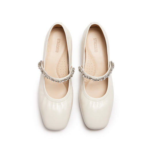 Mary Jane- Shallow Cut Flats  J2651