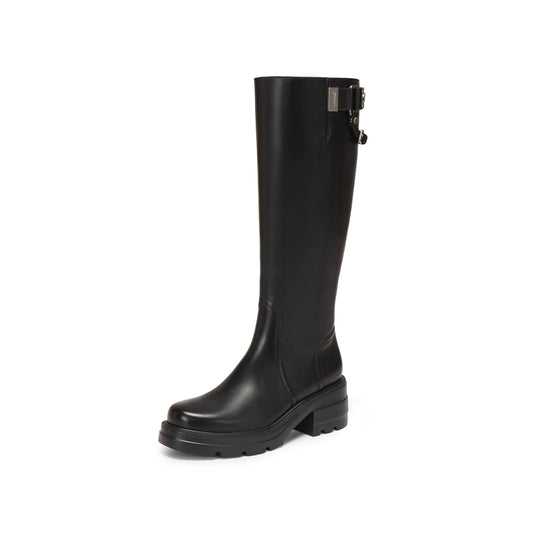 Boots - Black Leather Knee-High Boots with Buckle Detail EEZ42